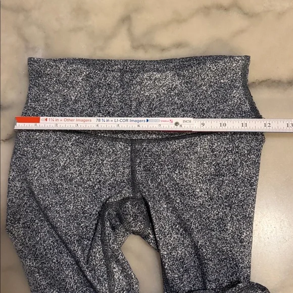 Lululemon Wunder Under Crop III - Rio Mist White Black - Picture 7 of 8